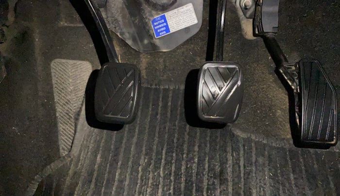 2018 Maruti Baleno DELTA PETROL 1.2, Petrol, Manual, 87,489 km, Pedals