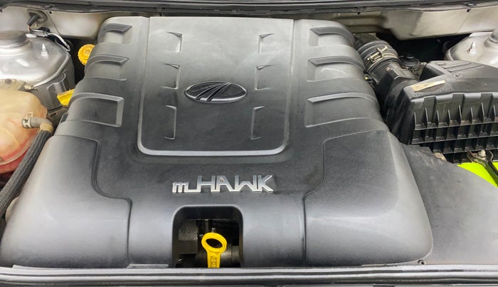 2018 Mahindra XUV500 W11, Diesel, Manual, 80,311 km, Engine View