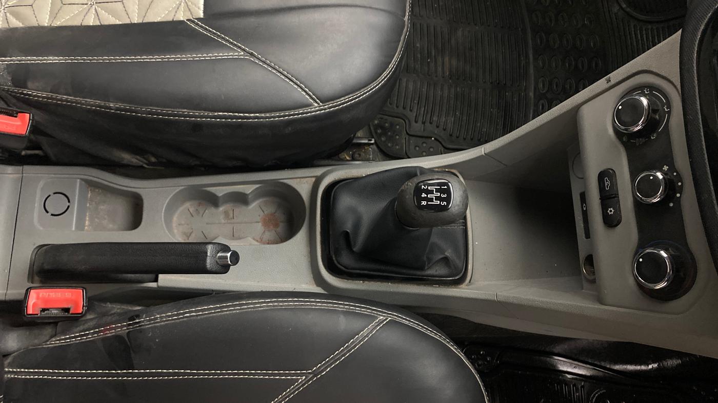 2021 Tata Tiago XT PETROL, Petrol, Manual, 1,20,798 km, Gear Lever