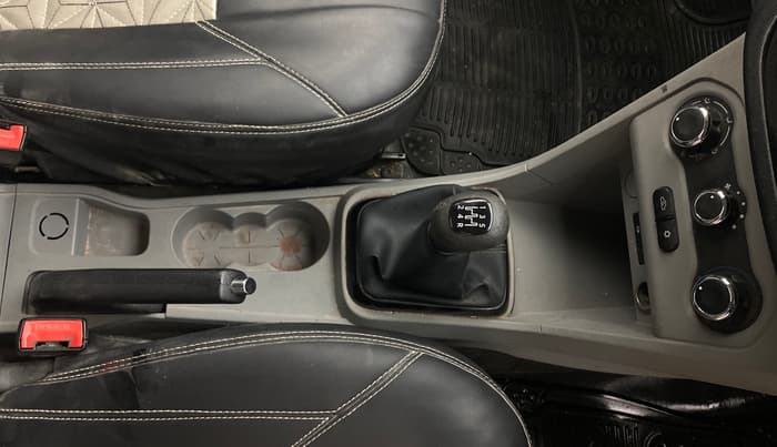 2021 Tata Tiago XT PETROL, Petrol, Manual, 1,20,798 km, Gear Lever