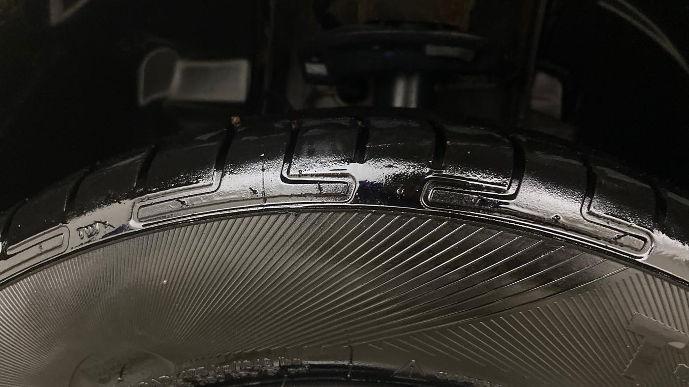 2021 Tata Tiago XT PETROL, Petrol, Manual, 1,20,798 km, Left Front Tyre Tread