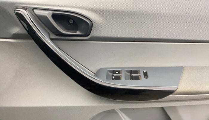 2020 Tata TIGOR XZ PETROL, Petrol, Manual, 76,395 km, Driver Side Door Panels Control
