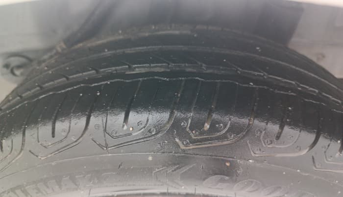 2015 Honda Brio S MT, Petrol, Manual, 61,083 km, Left Rear Tyre Tread