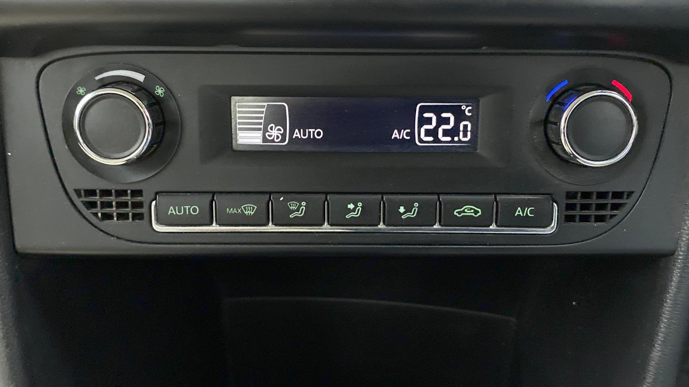2018 Skoda Rapid STYLE 1.6 MPI, Petrol, Manual, 77,899 km, Automatic Climate Control