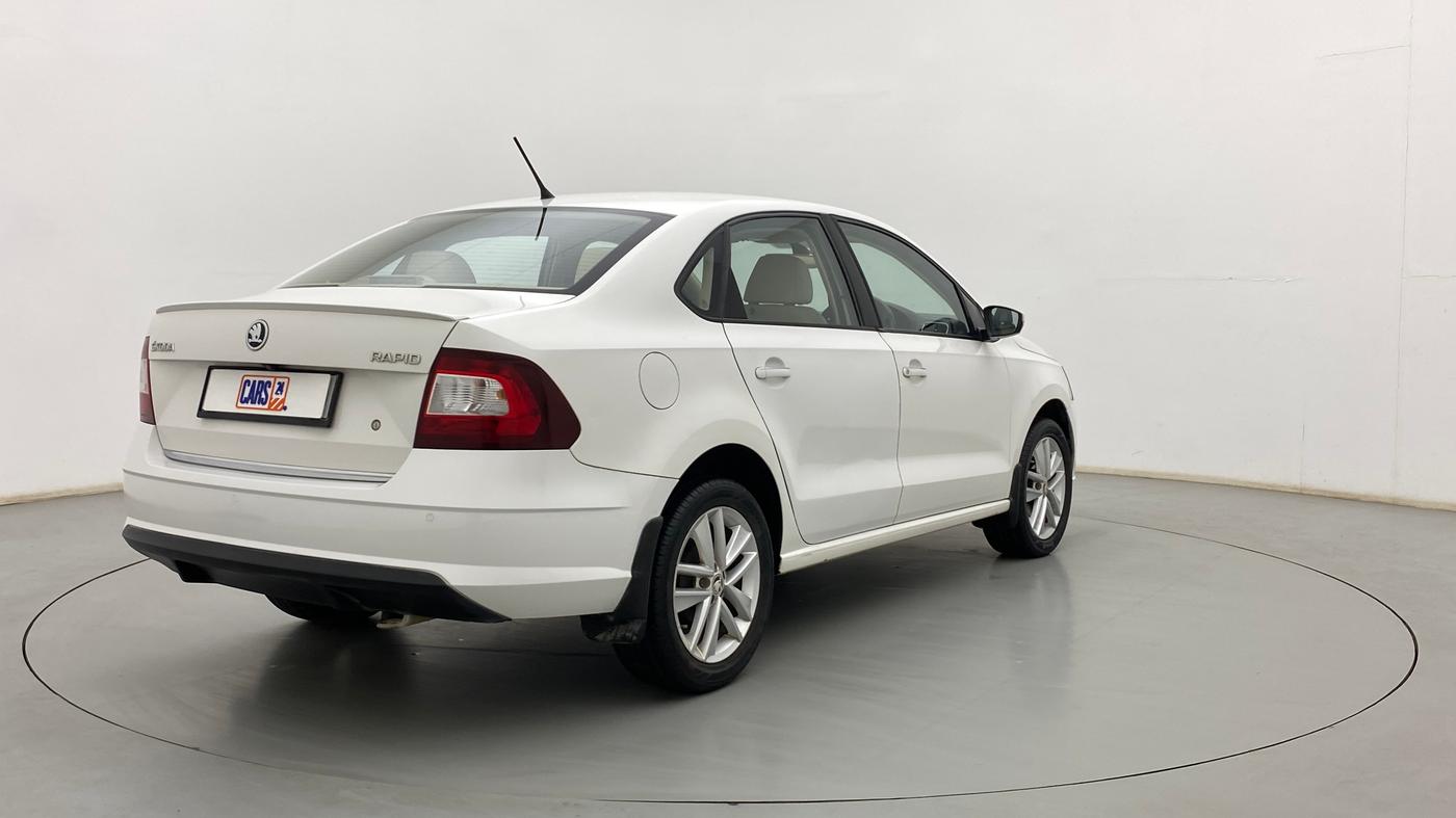 2018 Skoda Rapid STYLE 1.6 MPI, Petrol, Manual, 77,899 km, Right Back Diagonal