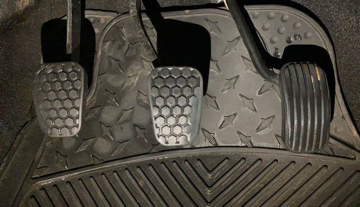 2022 Tata TIGOR XZ PLUS CNG, CNG, Manual, 70,473 km, Pedals