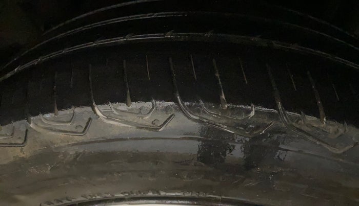 2022 Tata TIGOR XZ PLUS CNG, CNG, Manual, 70,473 km, Left Rear Tyre Tread