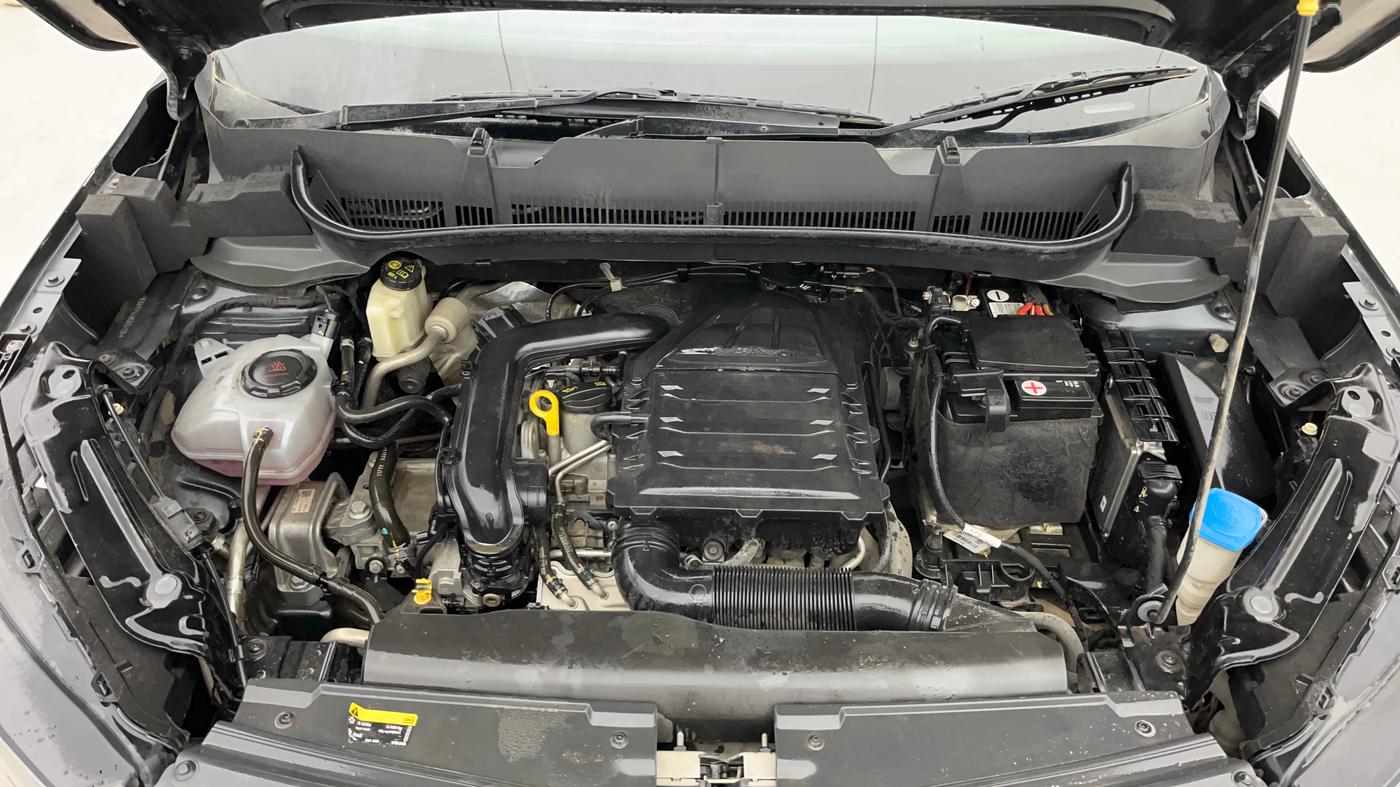2022 Skoda KUSHAQ AMBITION 1.0L TSI MT, Petrol, Manual, 47,063 km, Engine View