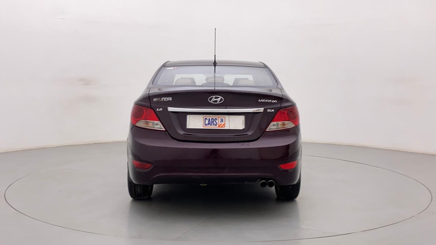 2012 Hyundai Verna FLUIDIC 1.6 CRDI SX OPT, Diesel, Manual, 1,16,021 km, Back/Rear