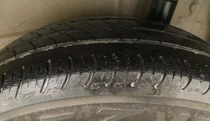 2022 Maruti New Wagon-R VXI CNG 1.0, CNG, Manual, 65,444 km, Left Rear Tyre Tread