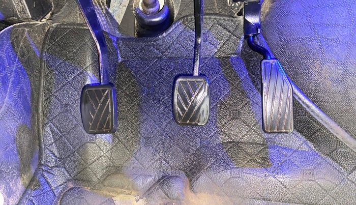 2022 Maruti New Wagon-R VXI CNG 1.0, CNG, Manual, 65,444 km, Pedals