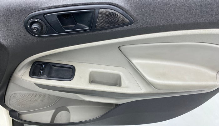 2013 Ford Ecosport 1.5 AMBIENTE TDCI, Diesel, Manual, 58,561 km, Driver Side Door Panels Control