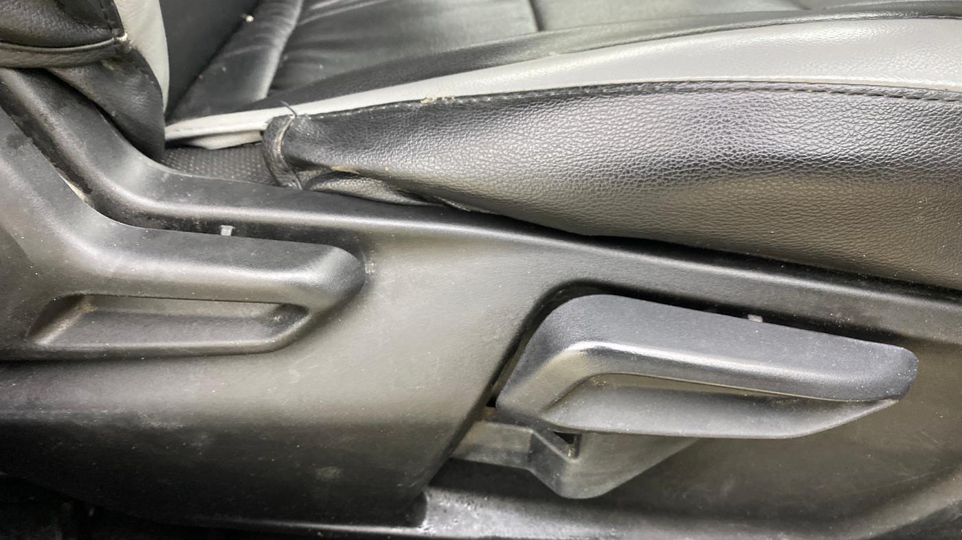 2021 Tata NEXON XZ PLUS PETROL, Petrol, Manual, 88,746 km, Driver Side Adjustment Panel