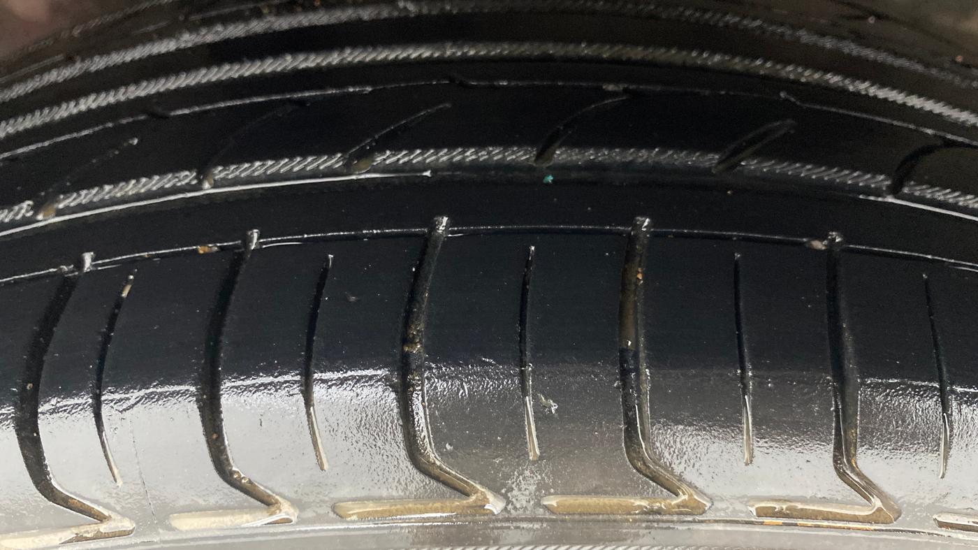 2012 Honda Brio S MT, Petrol, Manual, 76,916 km, Right Rear Tyre Tread