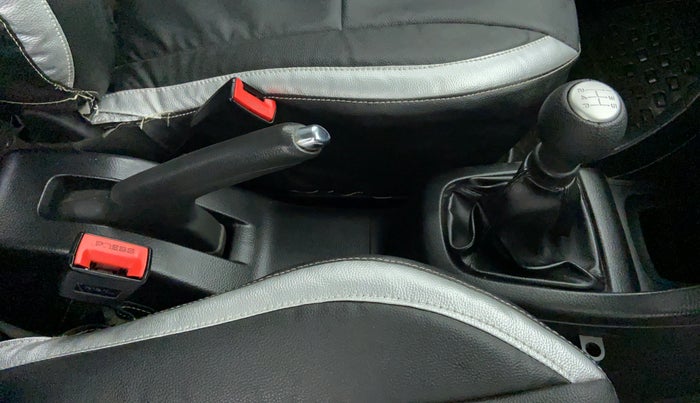 2014 Maruti Swift VXI D, Petrol, Manual, 26,169 km, Gear Lever