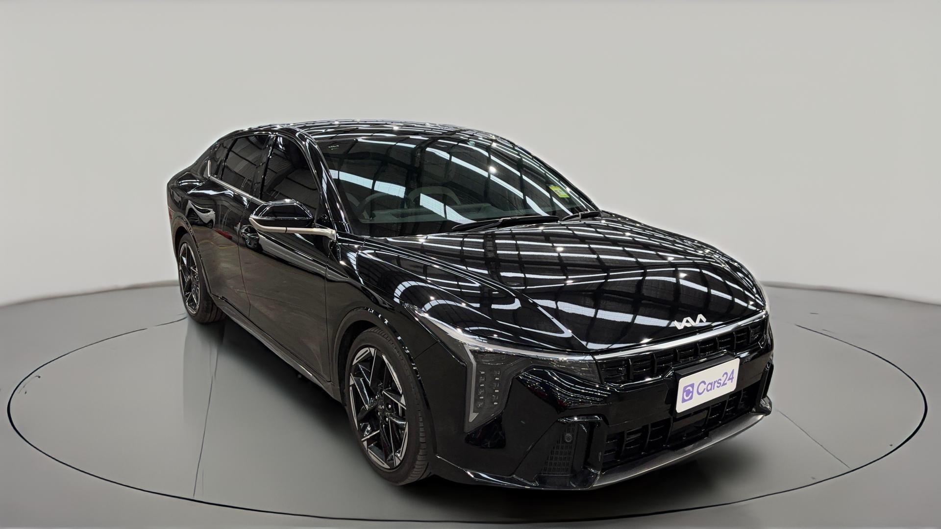 Kia K4 image