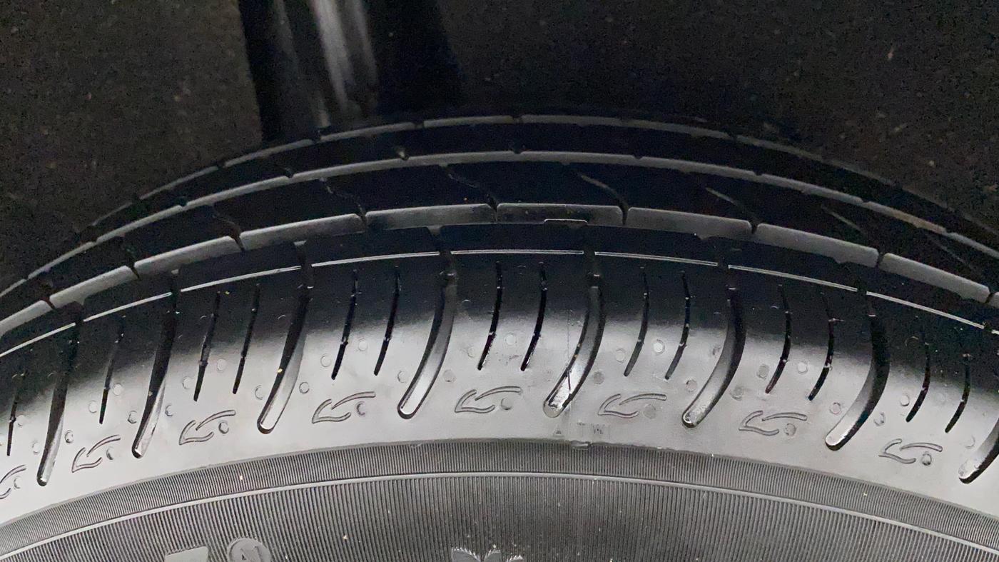 2021 Maruti Baleno DELTA PETROL 1.2, Petrol, Manual, 5,227 km, Right Rear Tyre Tread