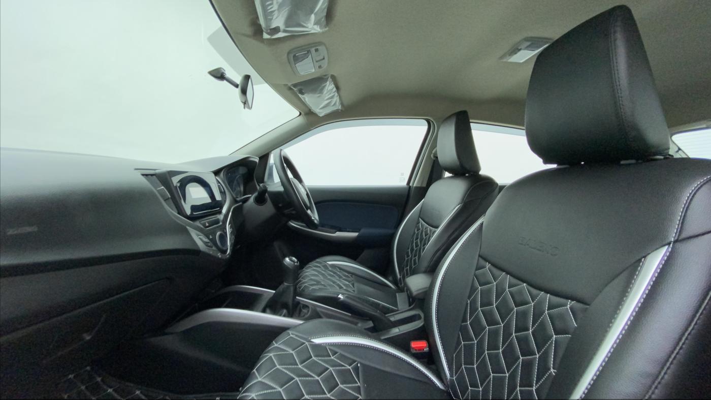 2021 Maruti Baleno DELTA PETROL 1.2, Petrol, Manual, 5,227 km, Right Side Front Door Cabin