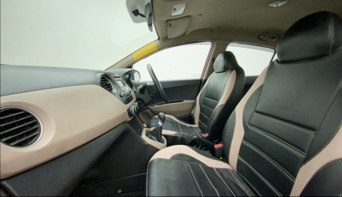 2014 Hyundai Xcent S (O) 1.2, Petrol, Manual, 88,848 km, Right Side Front Door Cabin