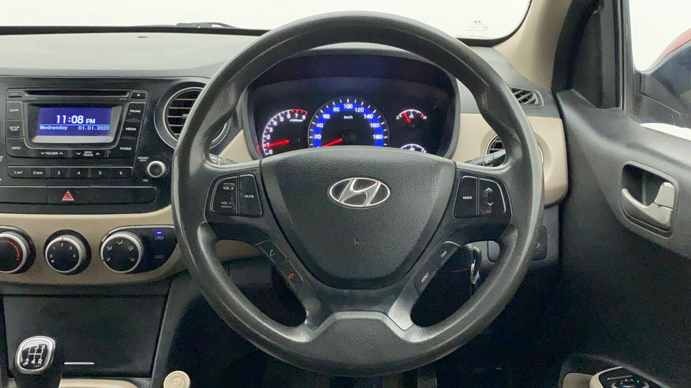 2014 Hyundai Xcent S (O) 1.2, Petrol, Manual, 88,848 km, Steering Wheel Close Up