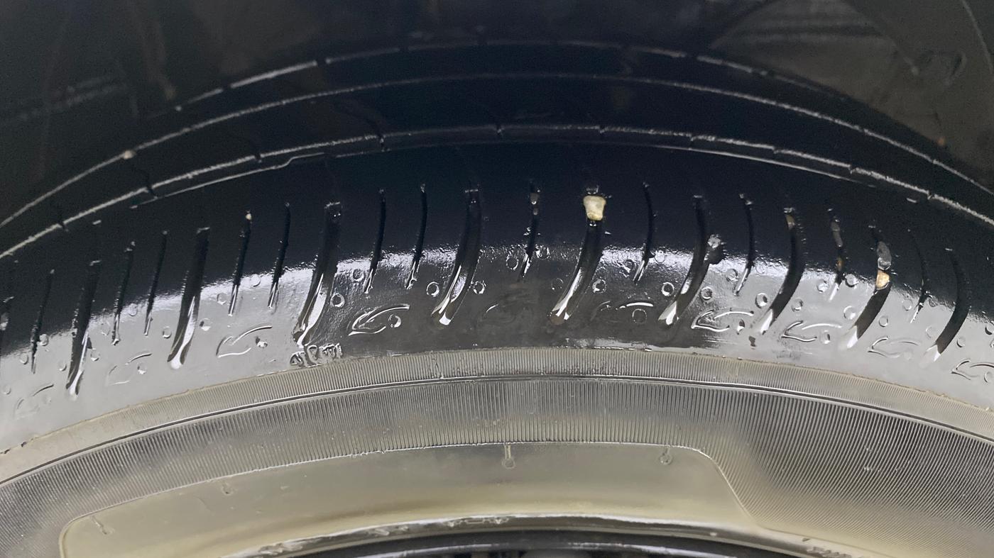 2022 Maruti Baleno DELTA PETROL 1.2, Petrol, Manual, 25,025 km, Right Front Tyre Tread