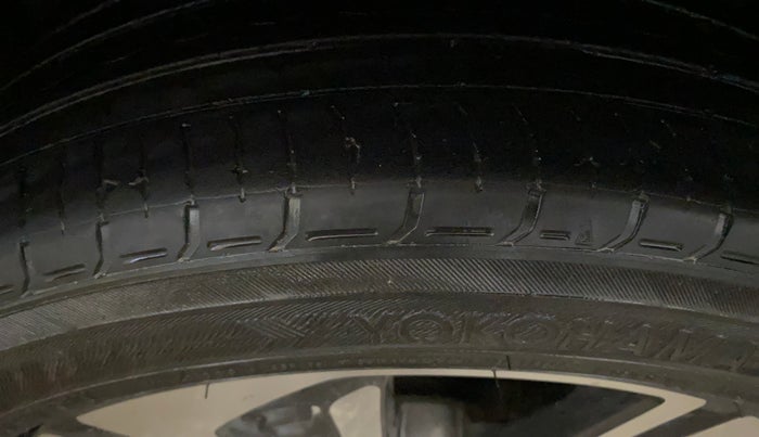 2020 Honda Civic 1.8L I-VTEC ZX CVT, Petrol, Automatic, 48,704 km, Left Front Tyre Tread