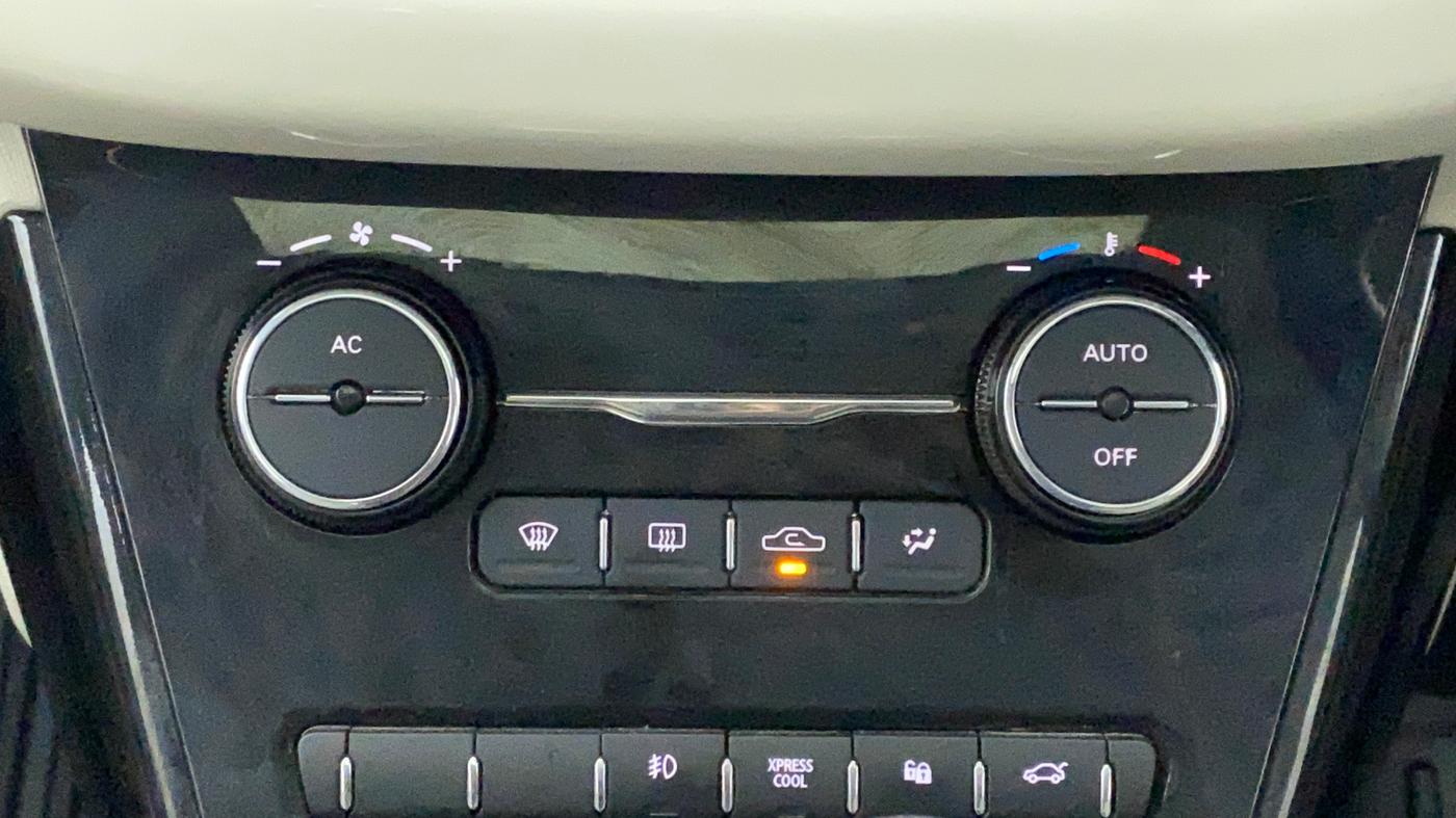 2021 Tata NEXON XZA PLUS SUNROOF DIESEL, Diesel, Automatic, 29,283 km, Automatic Climate Control
