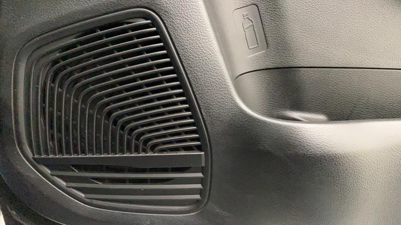 2022 Maruti Grand Vitara ALPHA SMART HYBRID ALLGRIP, Petrol, Manual, 11,806 km, Speaker