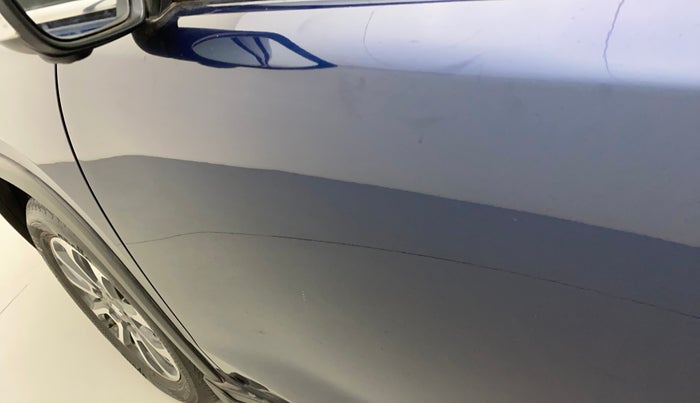 2022 Maruti Grand Vitara ALPHA SMART HYBRID ALLGRIP, Petrol, Manual, 11,806 km, Front passenger door - Slightly dented