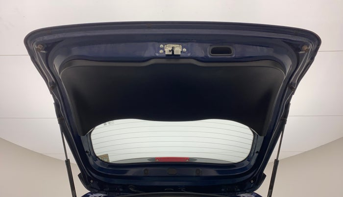 2022 Maruti Grand Vitara ALPHA SMART HYBRID ALLGRIP, Petrol, Manual, 11,806 km, Boot Door Open