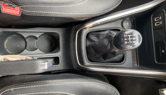 2018 Ford Ecosport TITANIUM + 1.5L DIESEL, Diesel, Manual, 79,183 km, Gear Lever
