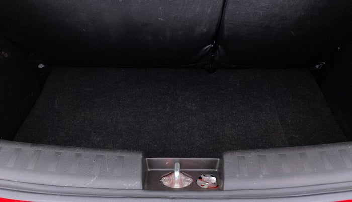 2017 Maruti Swift VXI D, Petrol, Manual, 41,321 km, Boot Inside