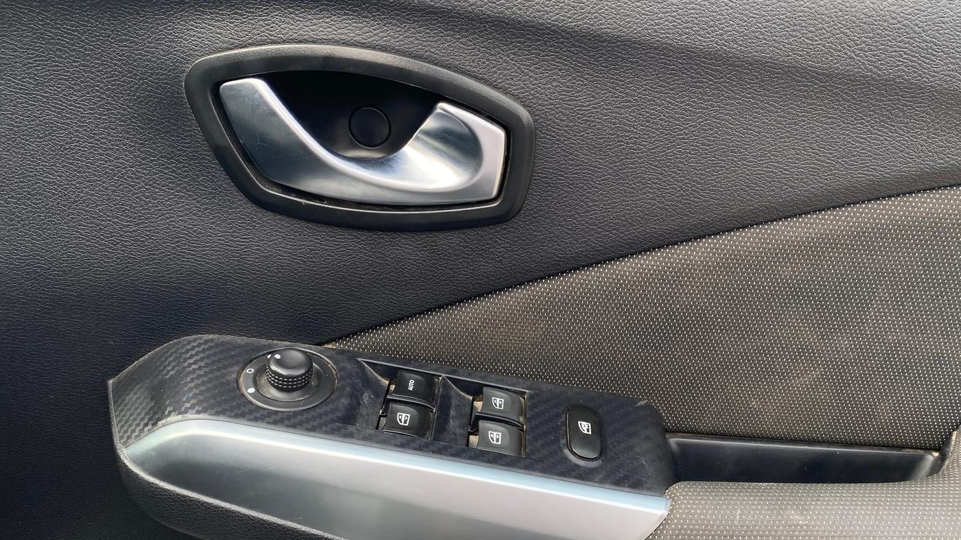 2019 Nissan Kicks XL DIESEL, Diesel, Manual, 53,788 km, Driver Side Door Panels Control