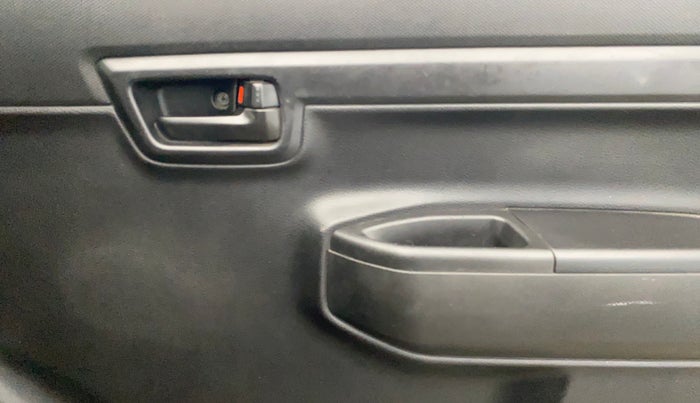 2019 Maruti S PRESSO VXI, Petrol, Manual, 36,560 km, Driver Side Door Panels Control