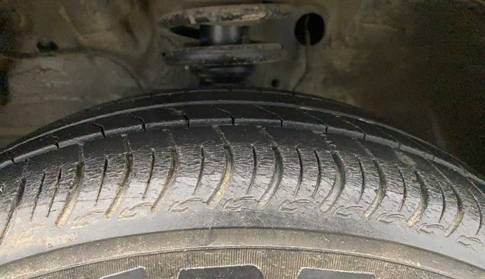 2019 Maruti S PRESSO VXI, Petrol, Manual, 36,560 km, Left Front Tyre Tread