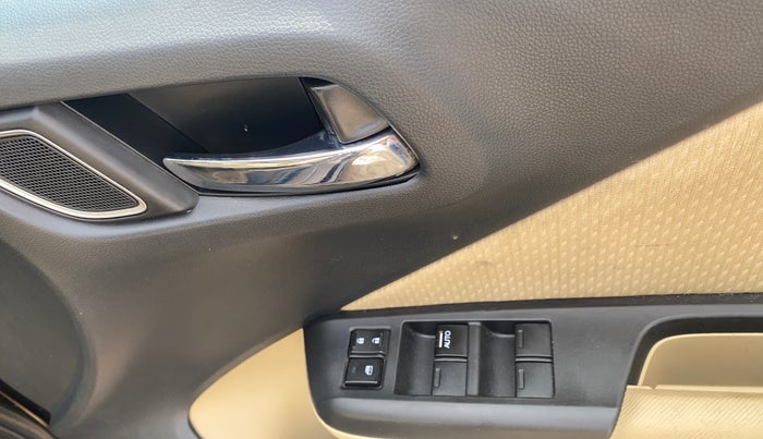 2018 Honda City 1.5L I-VTE V CVT, Petrol, Automatic, 75,371 km, Driver Side Door Panels Control