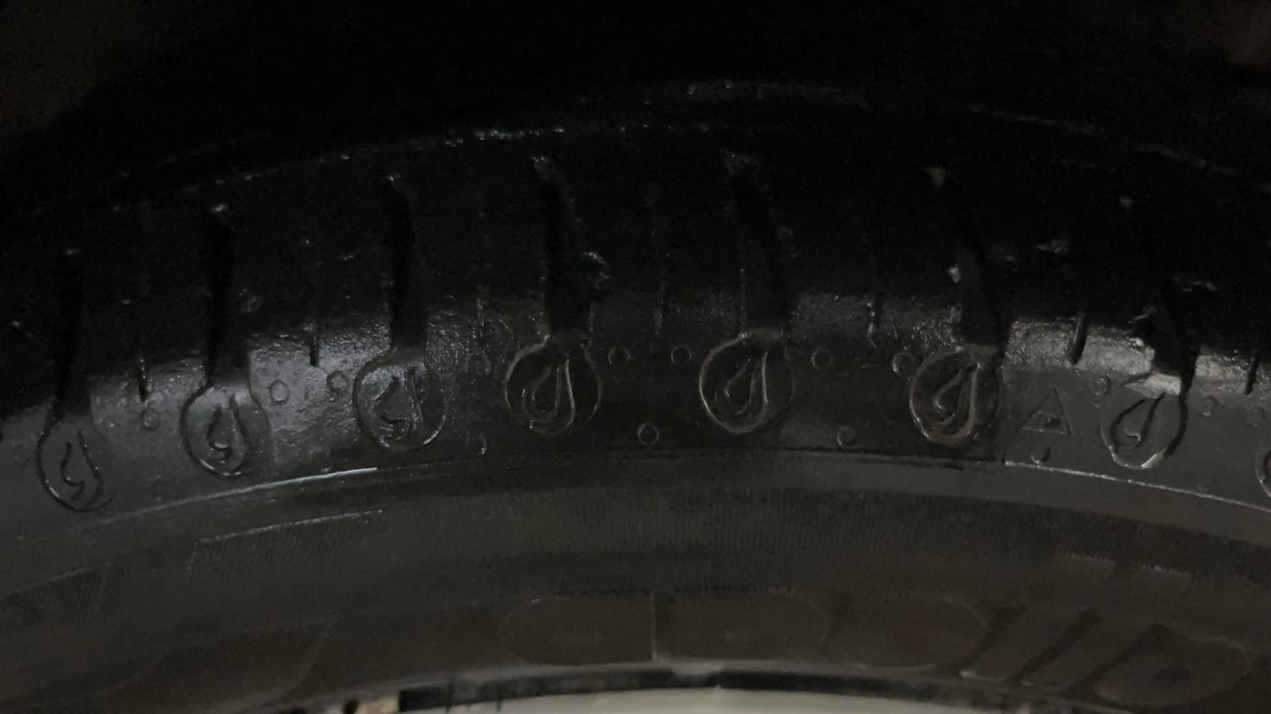 2019 Tata Tiago XZ PETROL, CNG, Manual, 84,755 km, Right Rear Tyre Tread