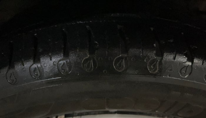2019 Tata Tiago XZ PETROL, CNG, Manual, 84,710 km, Right Rear Tyre Tread