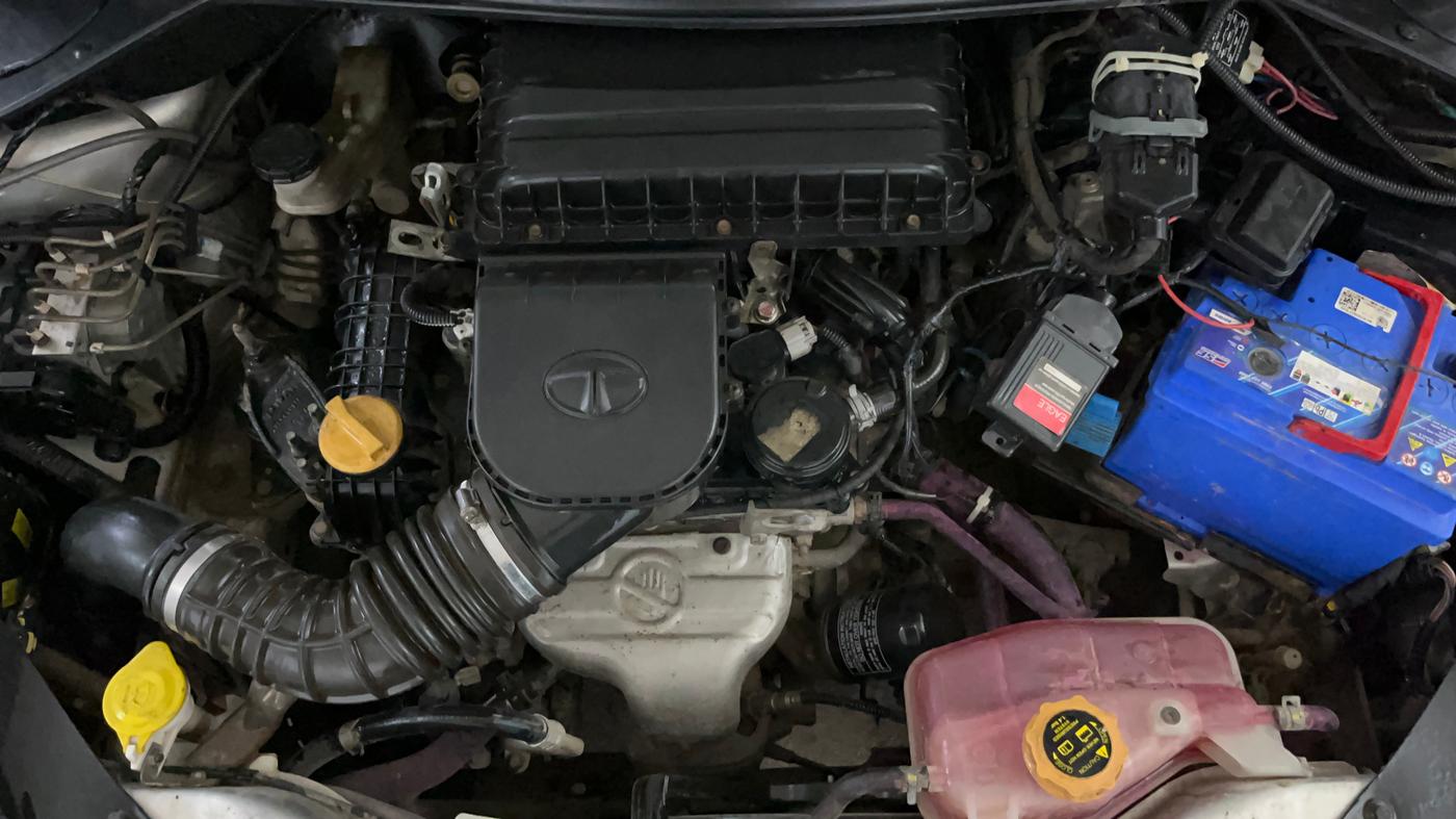 2019 Tata Tiago XZ PETROL, CNG, Manual, 84,755 km, Engine View