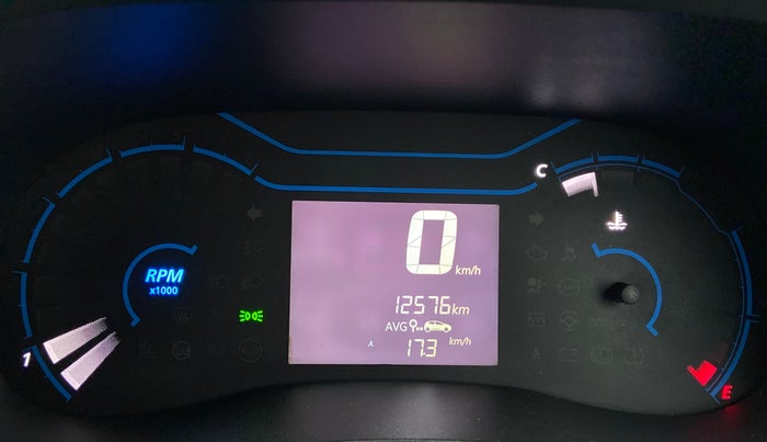 2020 Renault Kwid RXT, Petrol, Manual, 12,617 km, Odometer Image