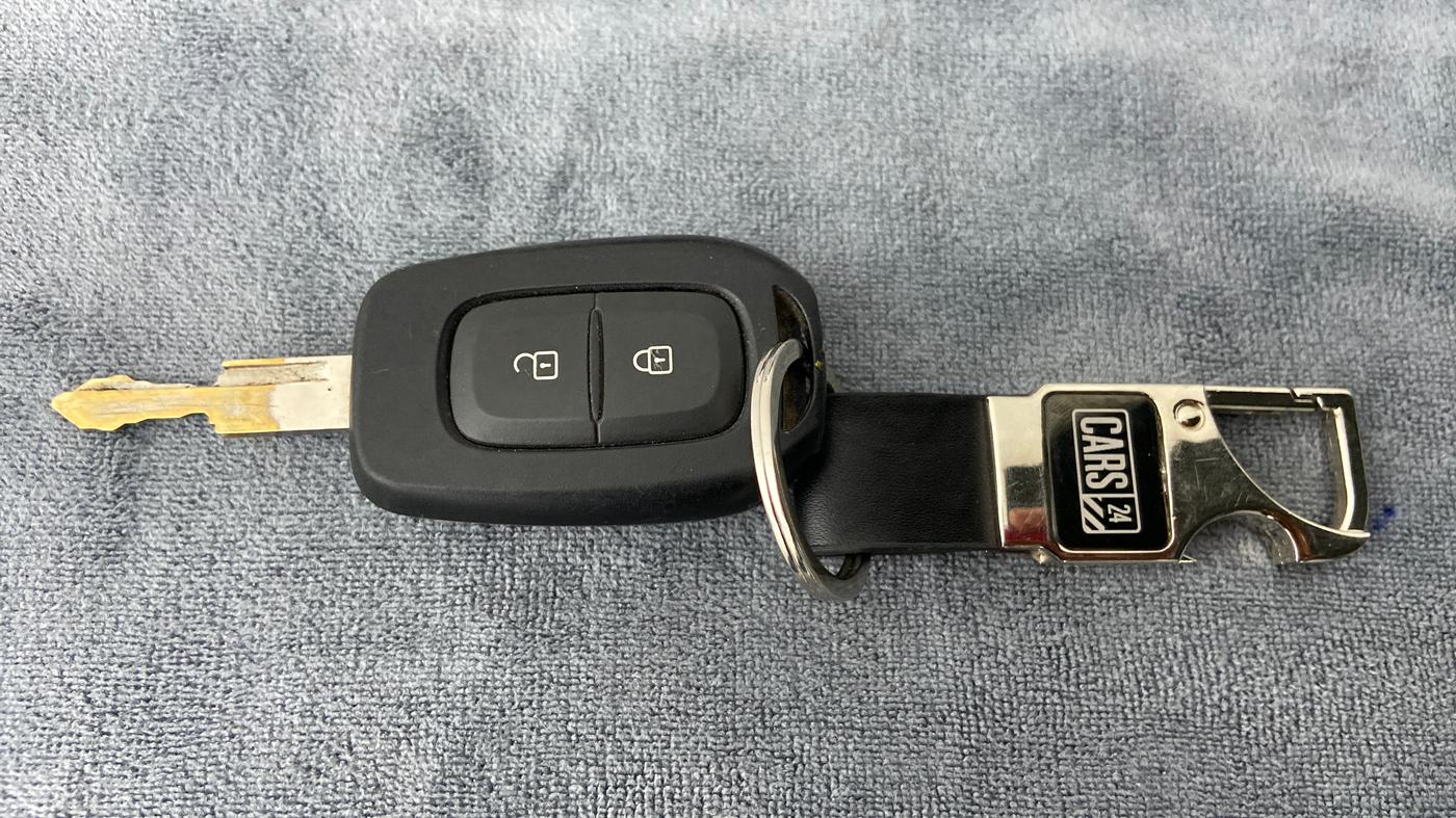 2020 Renault Kwid RXT, Petrol, Manual, 12,617 km, Key Close Up