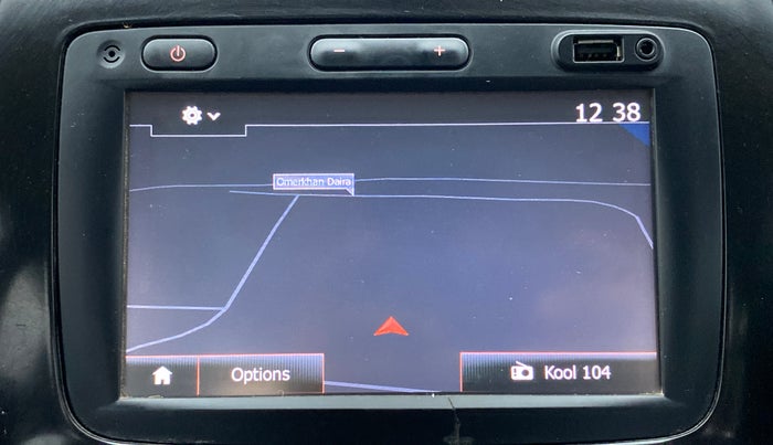 2017 Renault Kwid 1.0 RXT Opt AT, Petrol, Automatic, 43,476 km, Navigation System