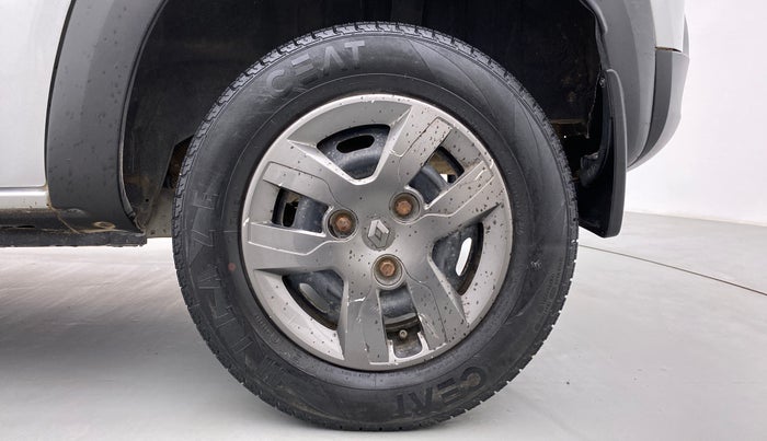 2017 Renault Kwid 1.0 RXT Opt AT, Petrol, Automatic, 43,476 km, Left Rear Wheel