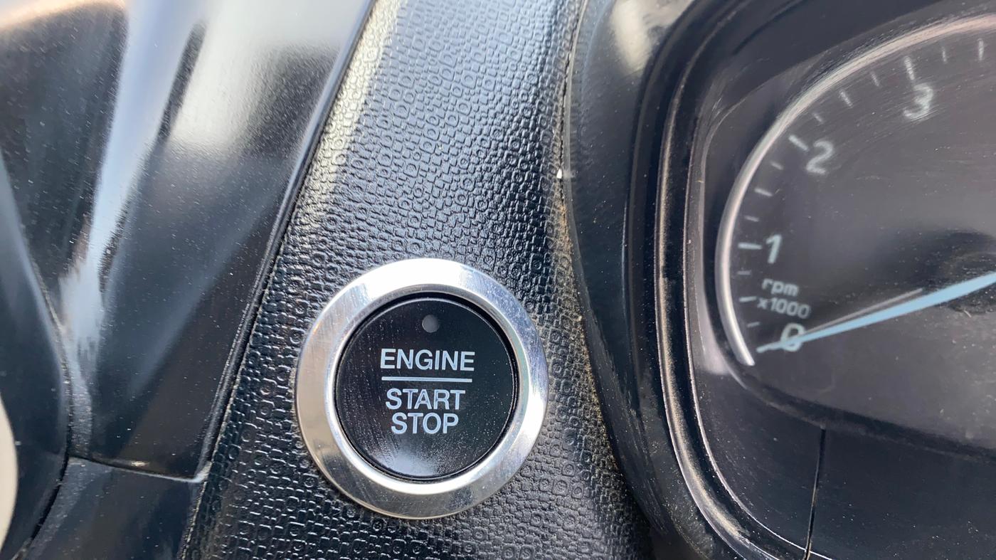 2019 Ford Ecosport TITANIUM + 1.5L PETROL, CNG, Manual, 1,24,712 km, Keyless Start/ Stop Button
