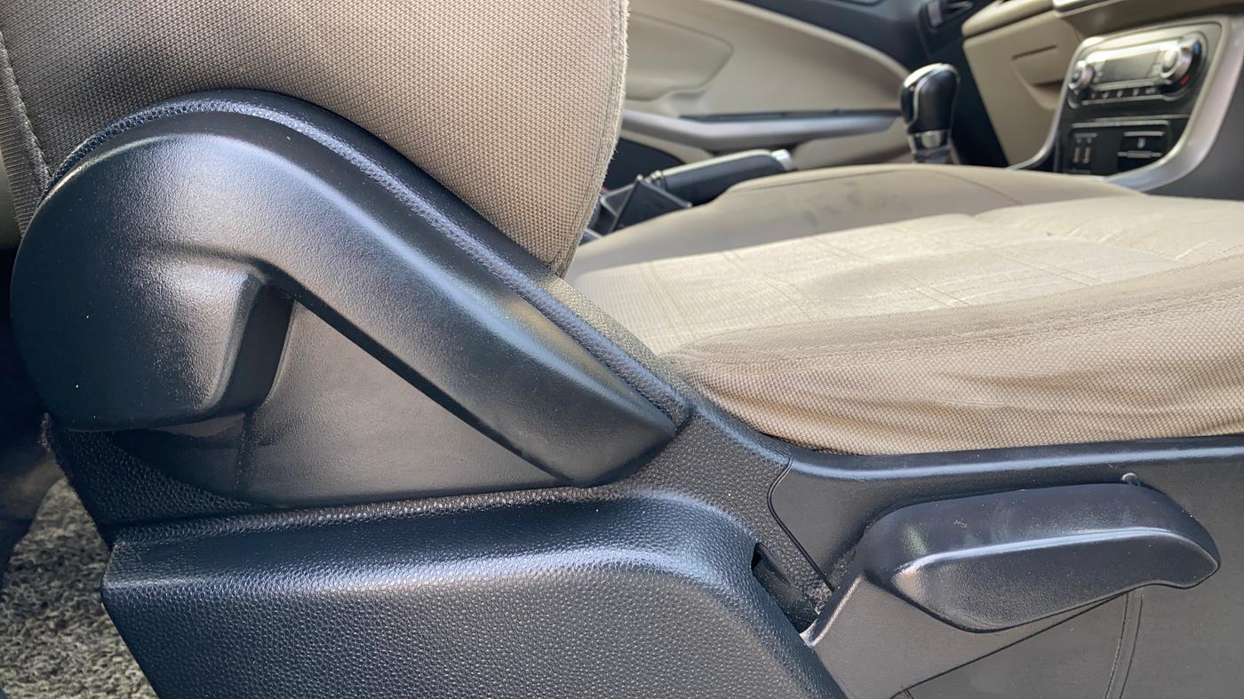 2019 Ford Ecosport TITANIUM + 1.5L PETROL, CNG, Manual, 1,24,712 km, Driver Side Adjustment Panel
