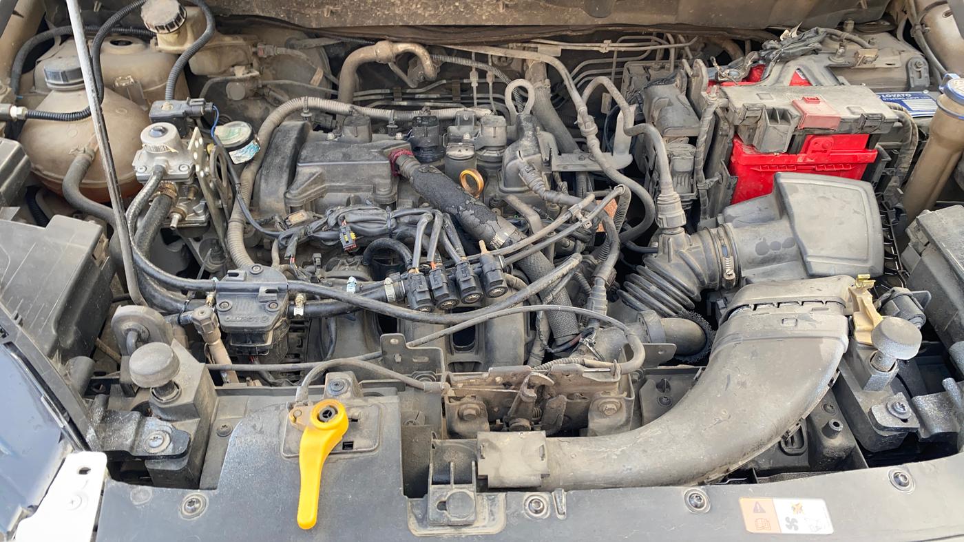 2019 Ford Ecosport TITANIUM + 1.5L PETROL, CNG, Manual, 1,24,712 km, Engine View