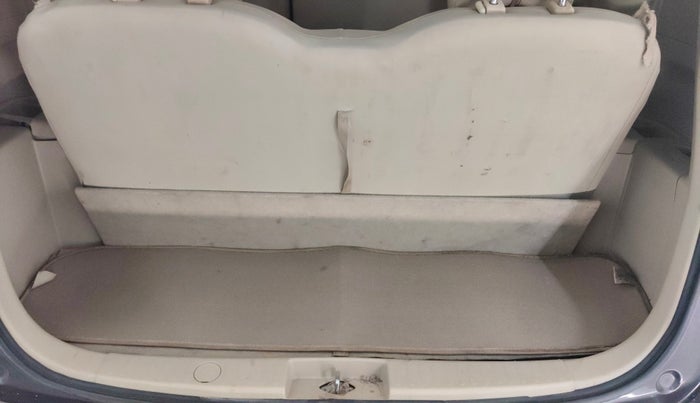 2013 Maruti Ertiga VXI, Petrol, Manual, 75,087 km, Boot Inside
