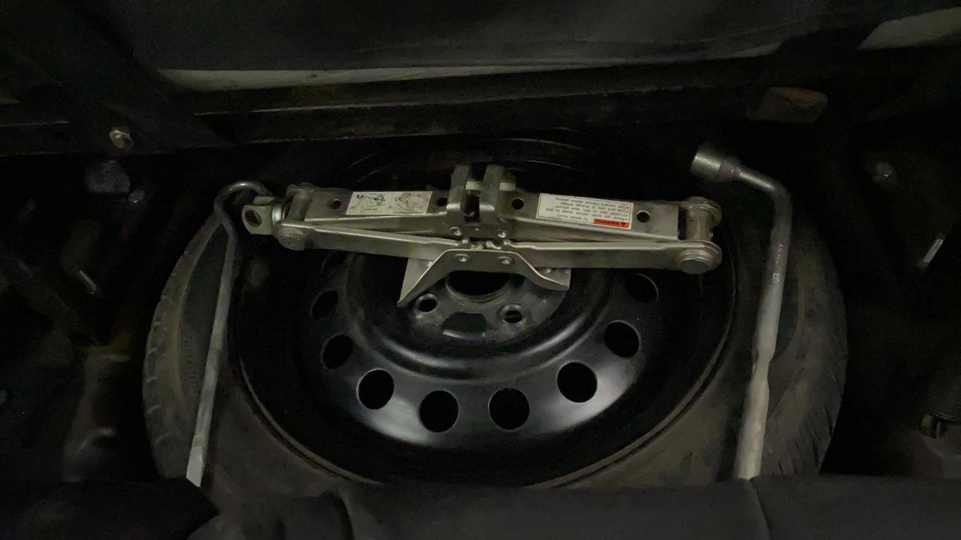 2013 Maruti Wagon R 1.0 VXI, CNG, Manual, 71,137 km, Spare Tyre