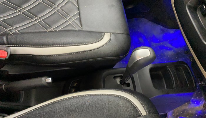 2018 Maruti Wagon R 1.0 VXI AMT, Petrol, Automatic, 23,817 km, Gear Lever