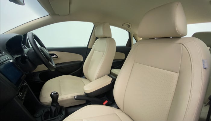 2020 Skoda Rapid STYLE 1.0TSI MT, Petrol, Manual, 20,946 km, Right Side Front Door Cabin